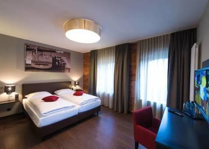 Hotel Volksschule 4*