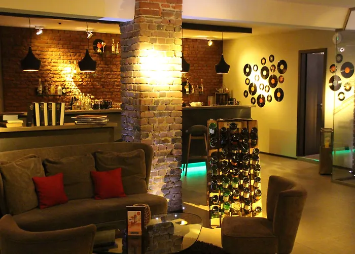 Volksschule Hotel Hambourg