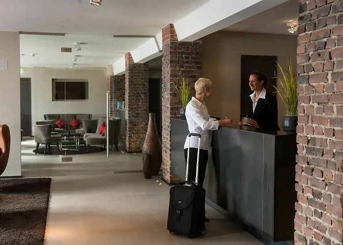 Volksschule 4* Hambourg
